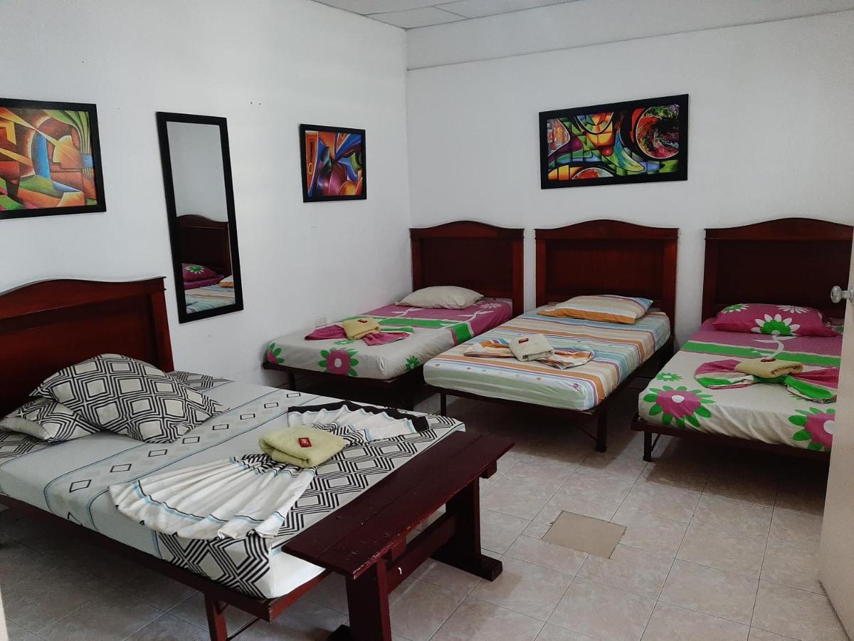 Hotel Andaluz Andalucia 외부 사진