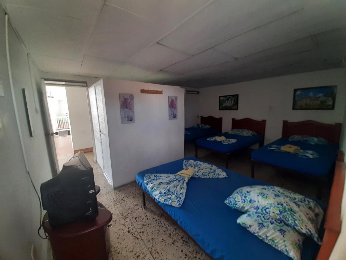 Hotel Andaluz Andalucia 외부 사진