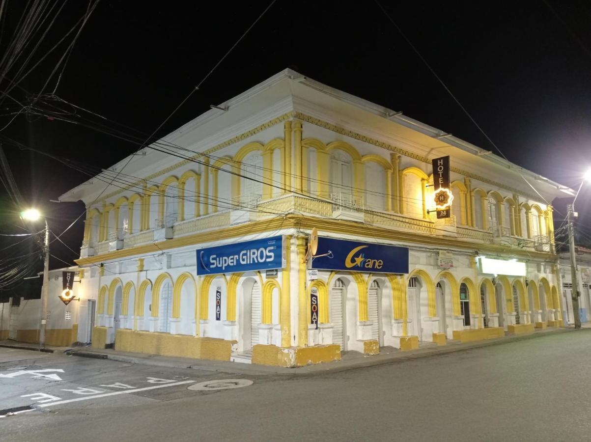 Hotel Andaluz Andalucia 외부 사진