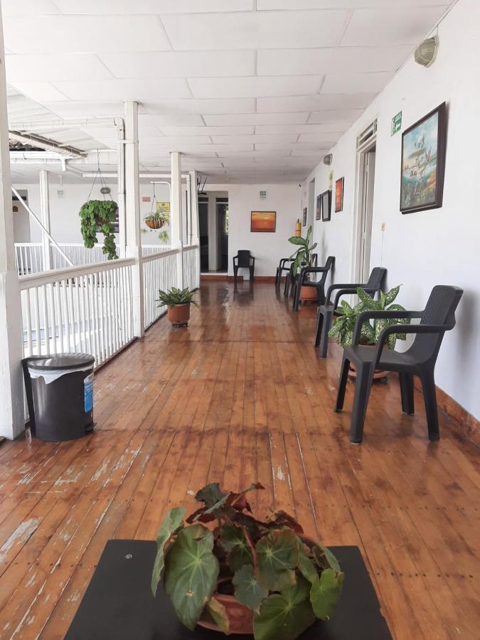 Hotel Andaluz Andalucia 외부 사진