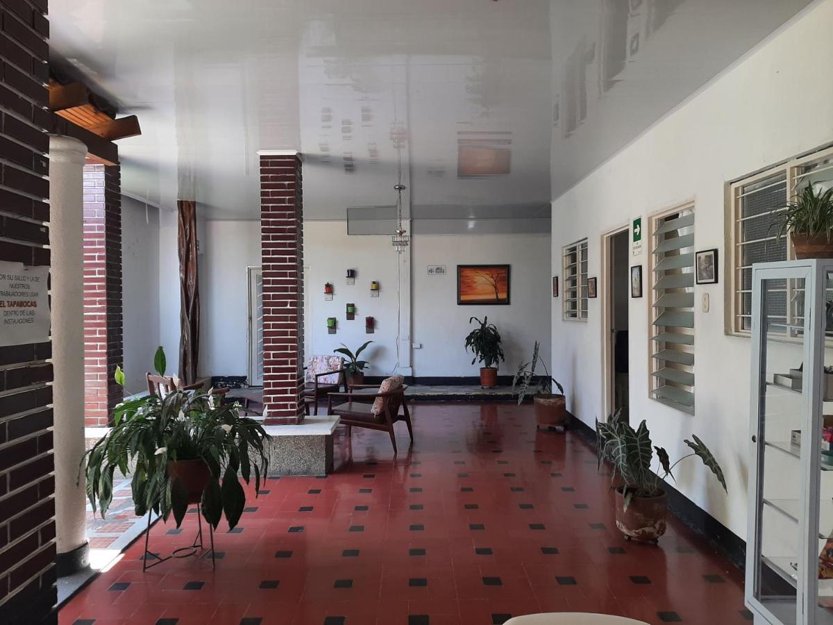 Hotel Andaluz Andalucia 외부 사진